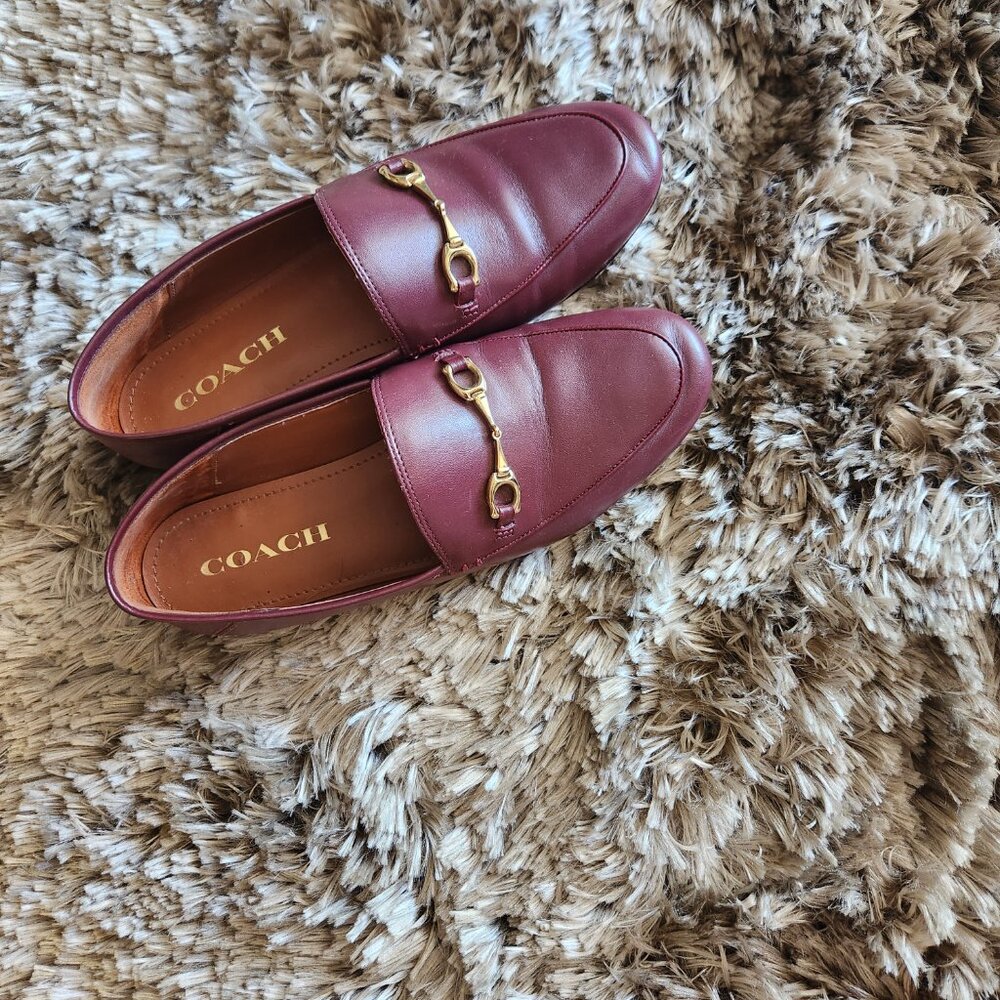 Haley Loafer - Picture 2 of 3